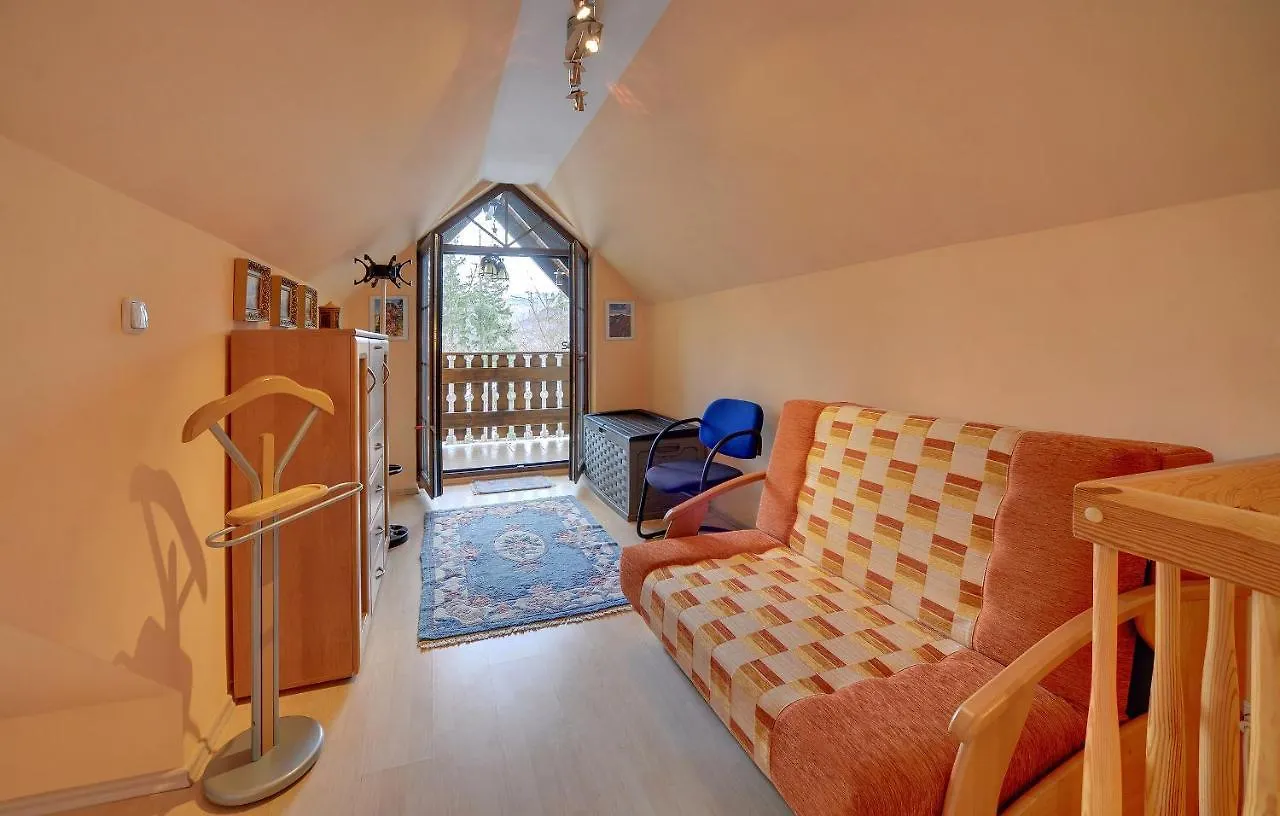 Apartamento Zolty Apartament Sun Seasons 24 W Karpaczu Z Balkonem By Noclegi Renters
