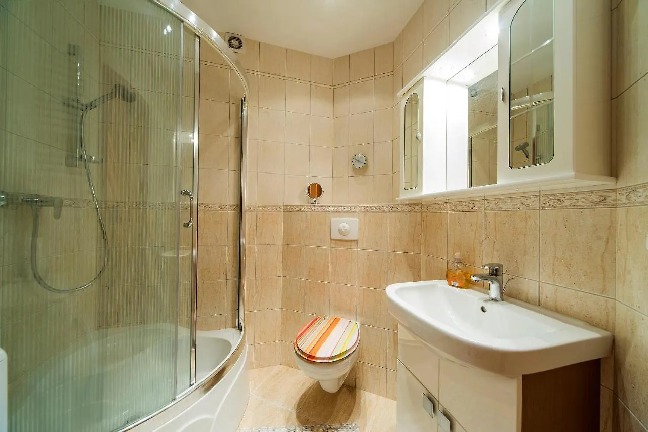 Zolty Apartament Sun Seasons 24 W Karpaczu Z Balkonem By Noclegi Renters Polónia